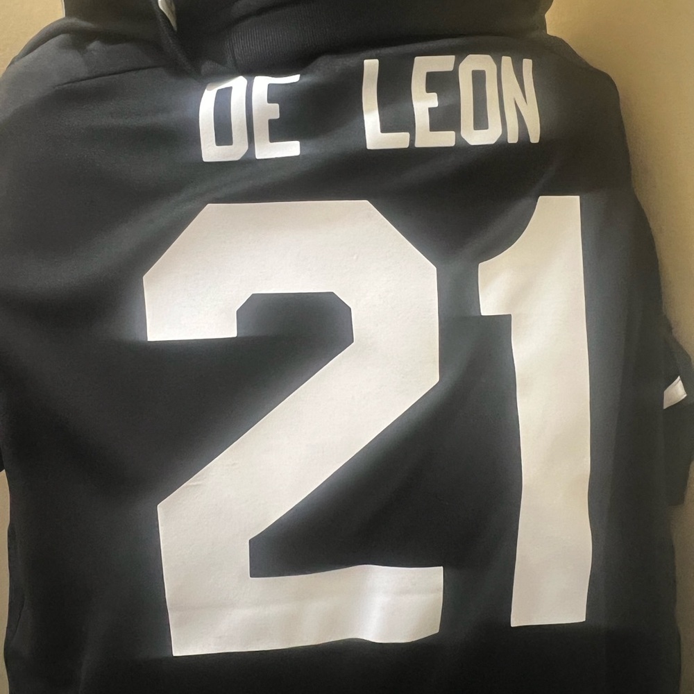 XSmall Black Adidas Real Madrid Jeremy De Leon jersey - Picture 3 of 4